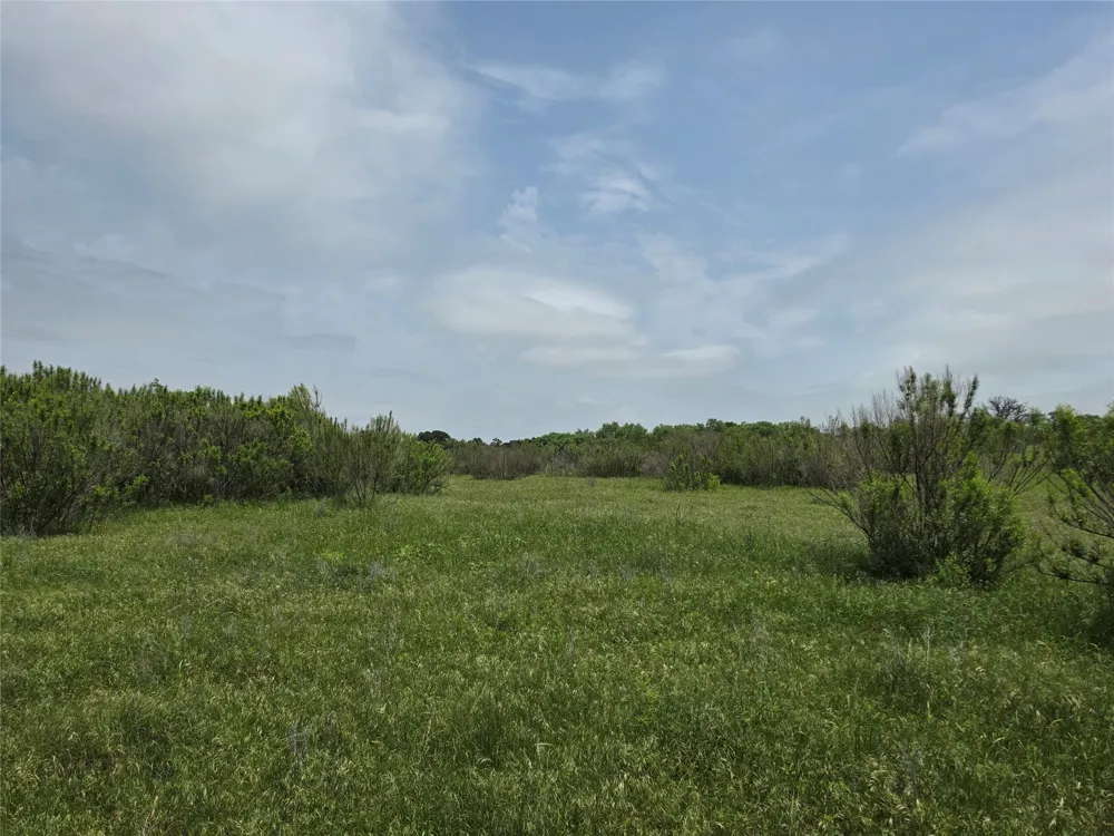 601 County Road 136 Comanche, TX 76442