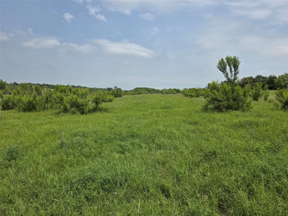 601 County Road 136 Comanche, TX 76442