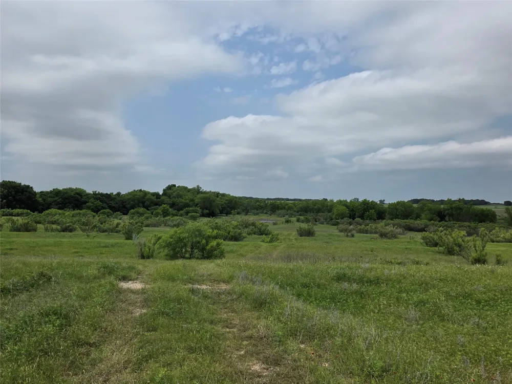 601 County Road 136 Comanche, TX 76442