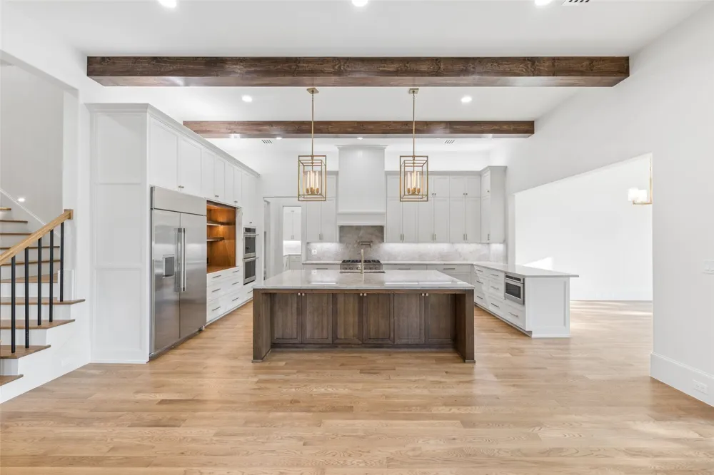9939 Ontario Lane Dallas, TX 75220
