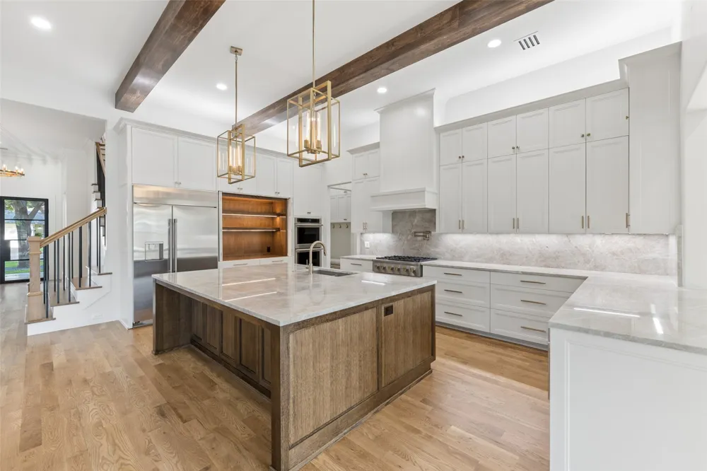 9939 Ontario Lane Dallas, TX 75220