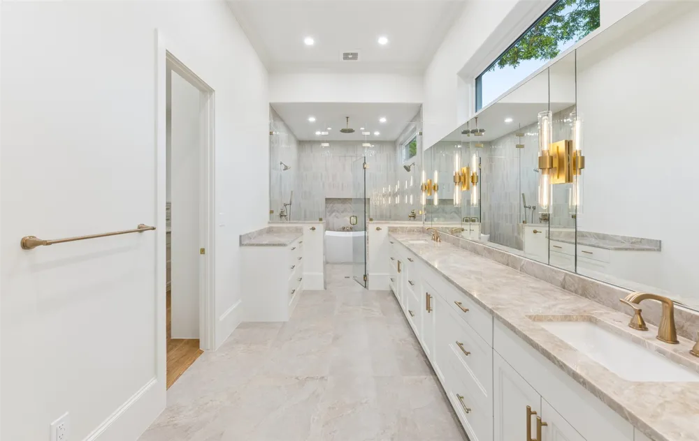 9939 Ontario Lane Dallas, TX 75220