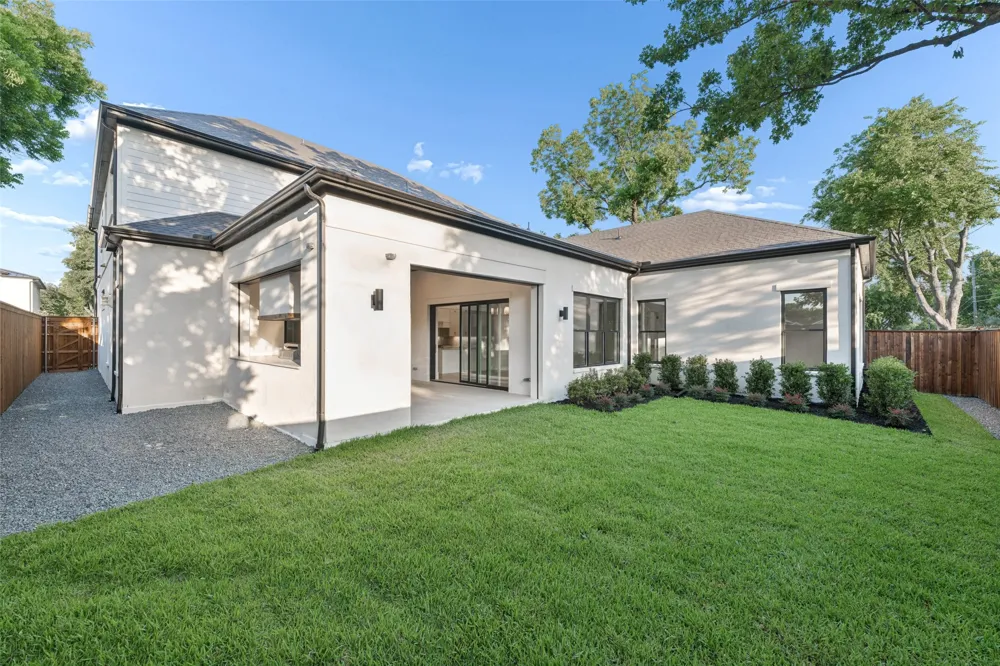 9939 Ontario Lane Dallas, TX 75220