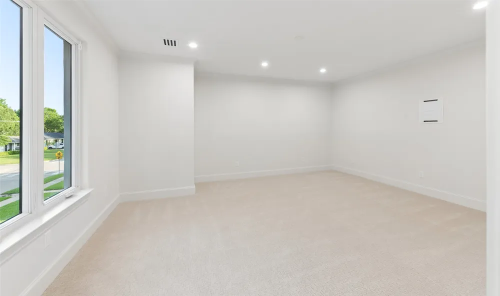 9939 Ontario Lane Dallas, TX 75220