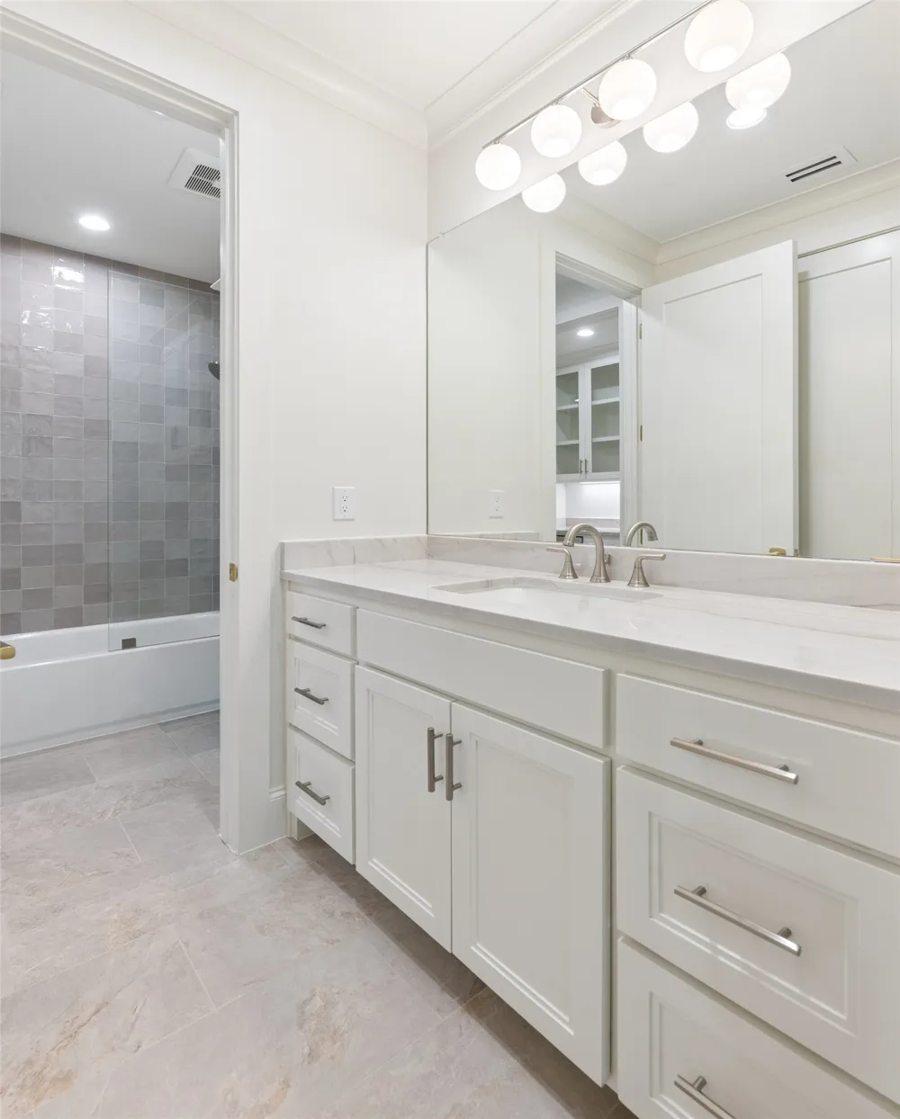 9939 Ontario Lane Dallas, TX 75220
