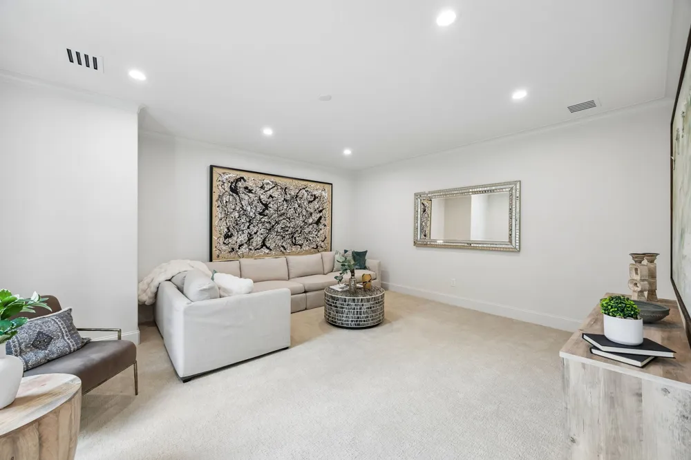 9939 Ontario Lane Dallas, TX 75220