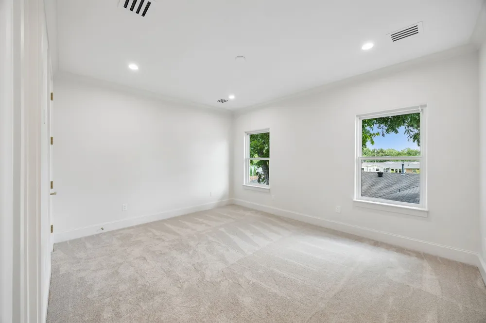9939 Ontario Lane Dallas, TX 75220