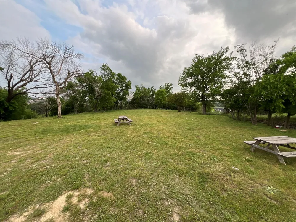 900 Squaw Creek Road Willow Park, TX 76087