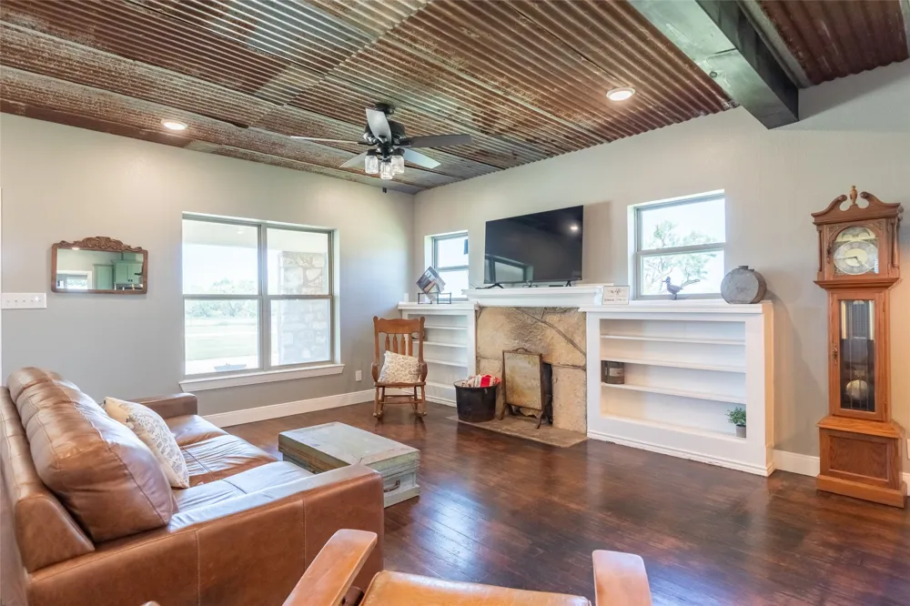 3333 FM 382 Lawn, TX 79530