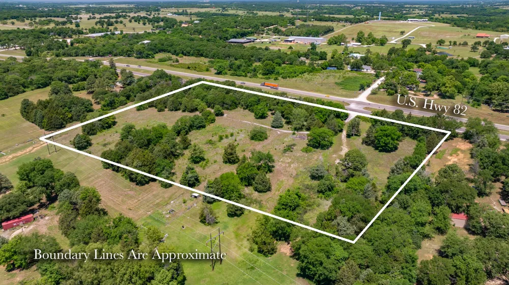 8646 S Highway 82 Gainesville, TX 76240