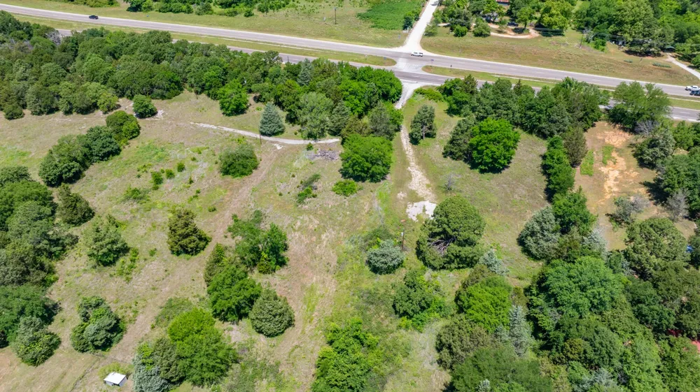 8646 S Highway 82 Gainesville, TX 76240