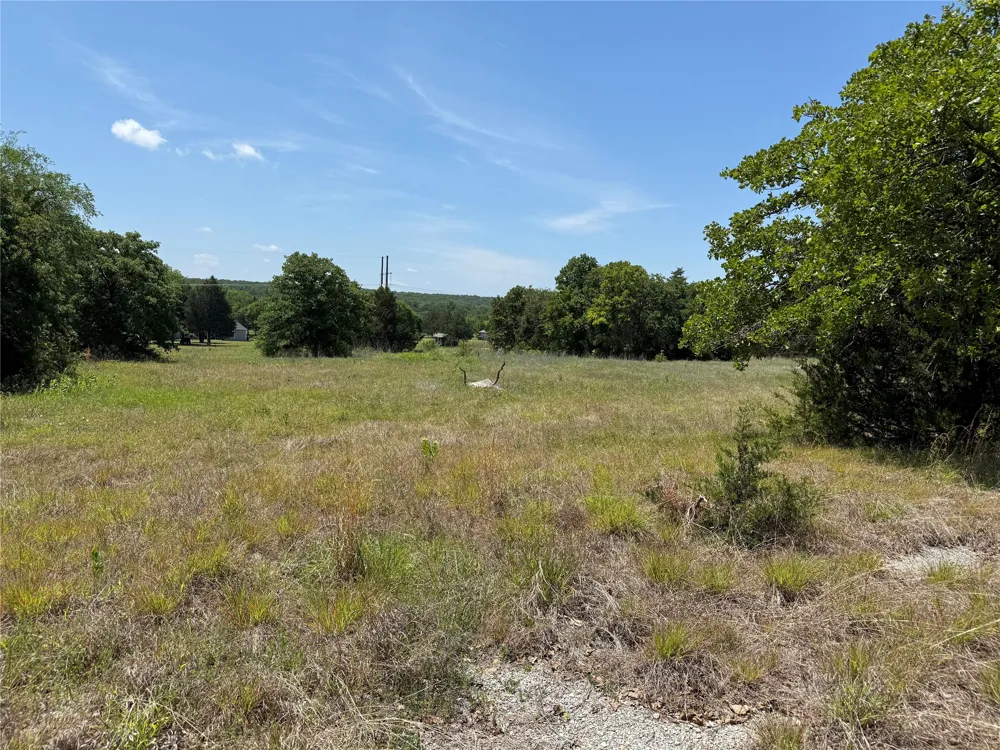 8646 S Highway 82 Gainesville, TX 76240