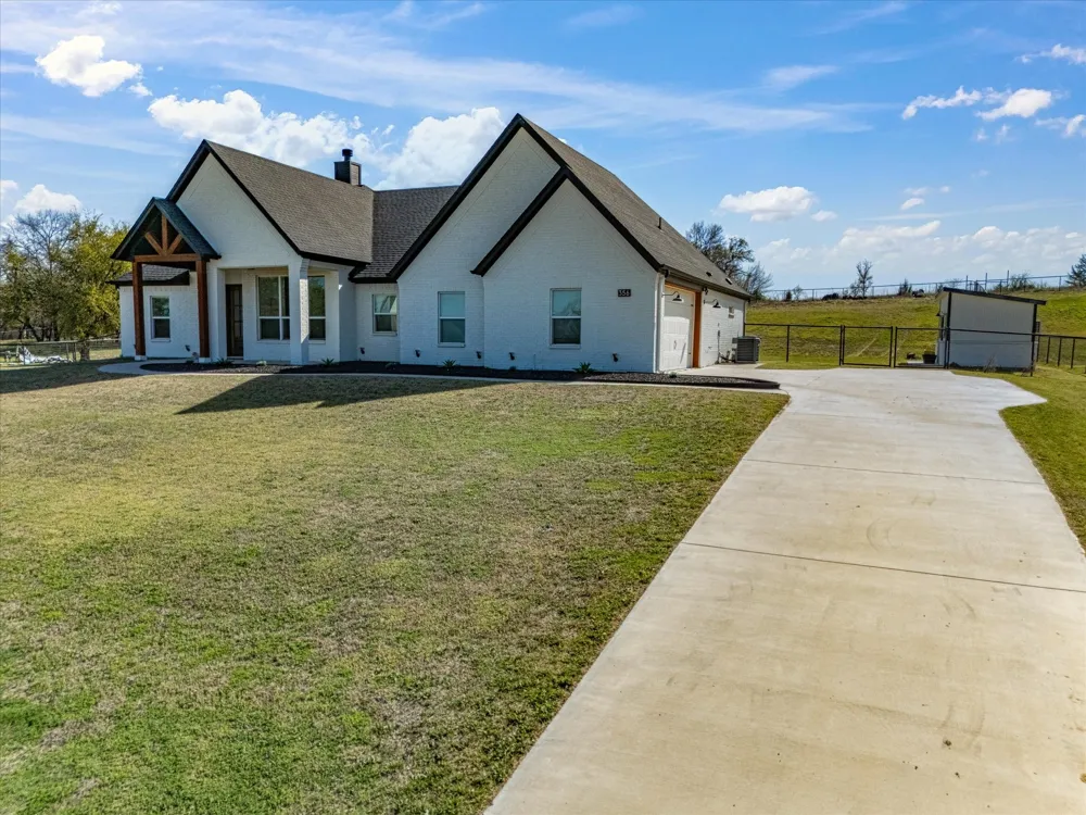356 Scenic Wood Drive Reno, TX 76020