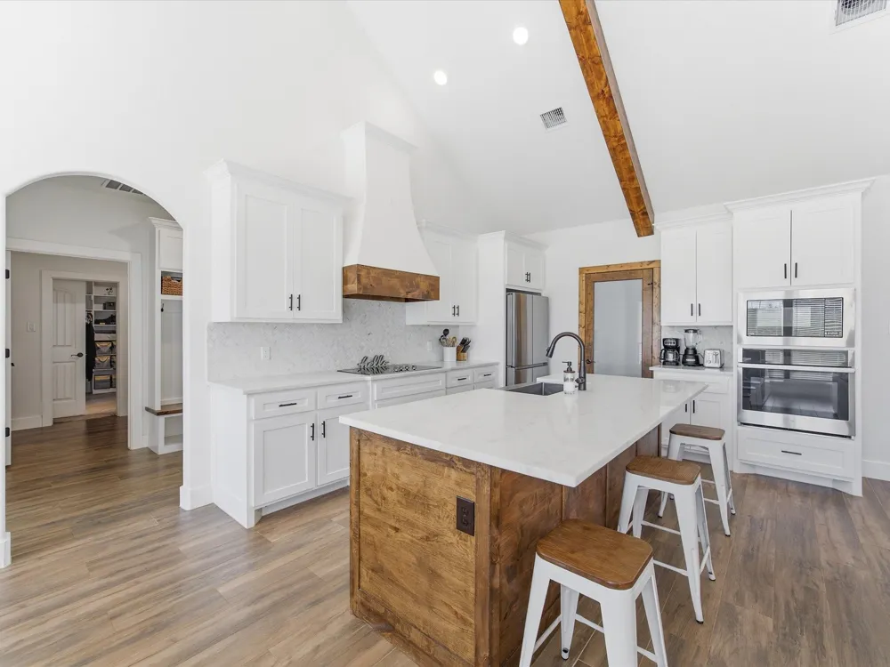 356 Scenic Wood Drive Reno, TX 76020