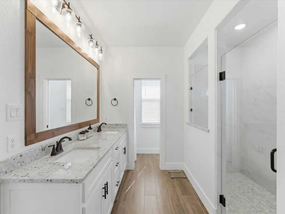 356 Scenic Wood Drive Reno, TX 76020