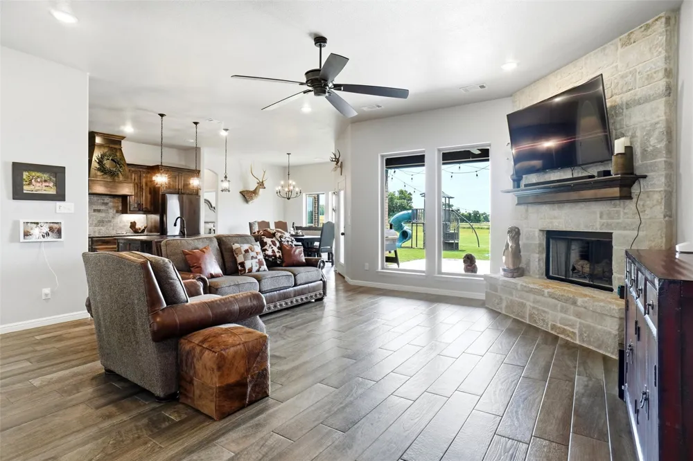 1027 Hope Court Boyd, TX 76023