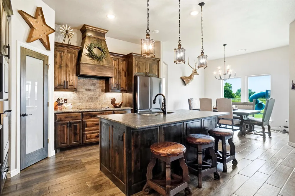 1027 Hope Court Boyd, TX 76023