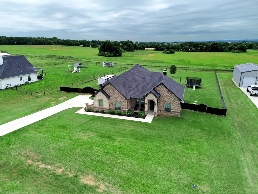 1027 Hope Court Boyd, TX 76023