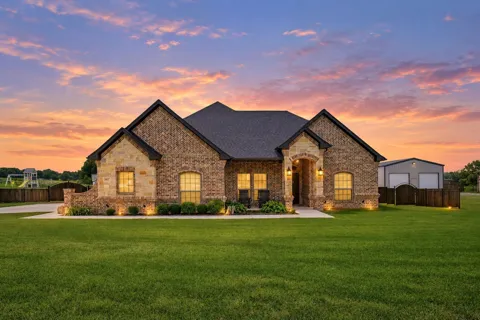 1027 Hope Court