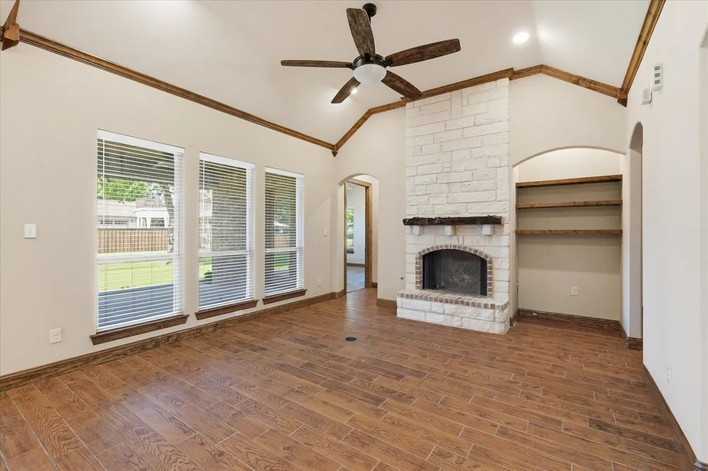 108 S Walnut Street Roanoke, TX 76262
