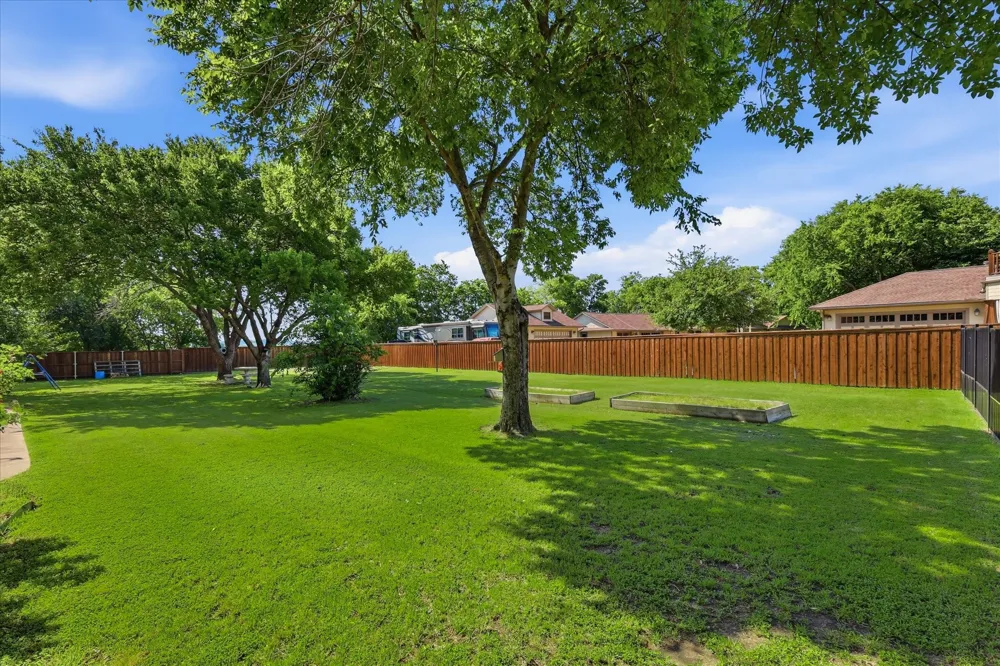 108 S Walnut Street Roanoke, TX 76262