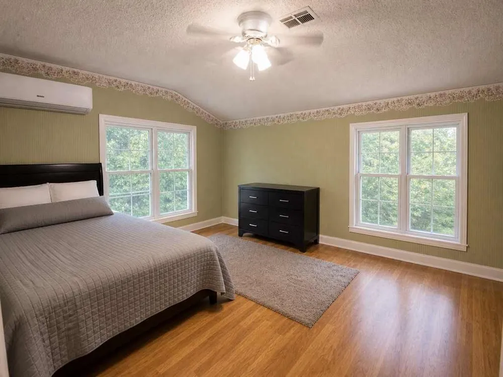 1708 S Wall Street Belton, TX 76513