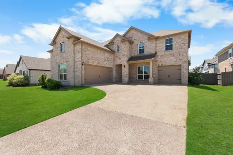 3909 Switchgrass Grove