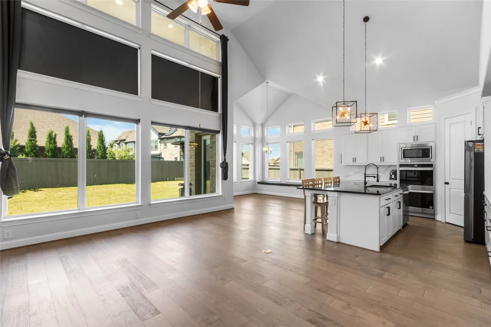 3909 Switchgrass Grove Venus, TX 76084