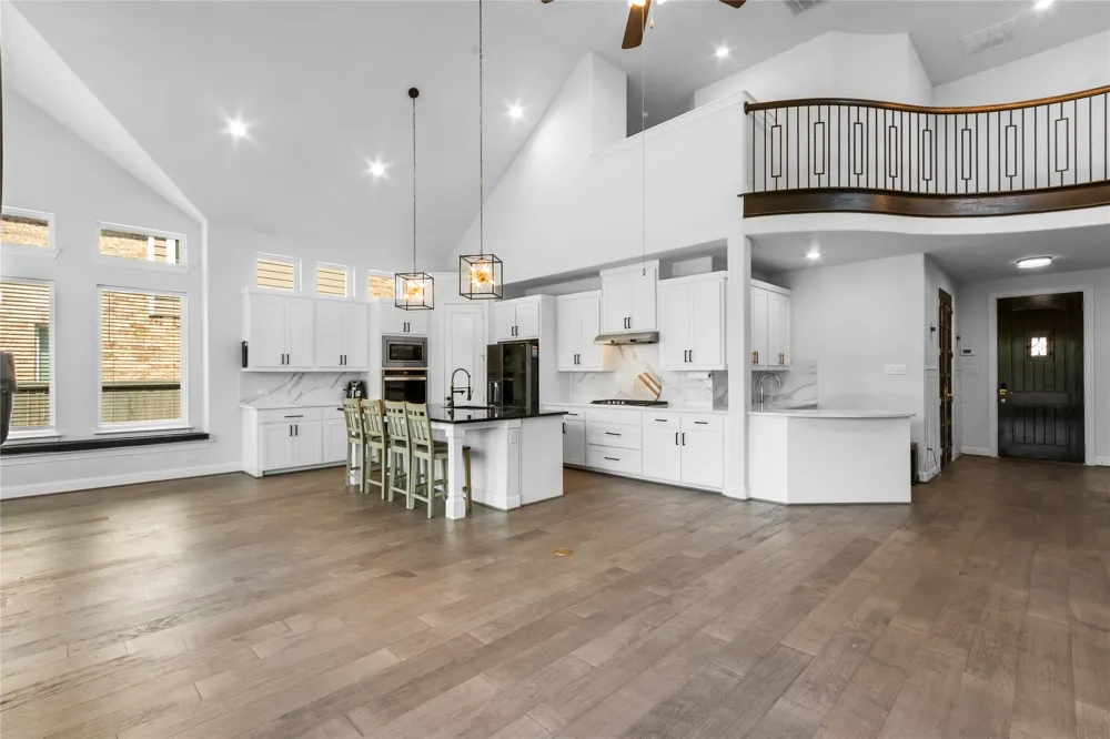 3909 Switchgrass Grove Venus, TX 76084