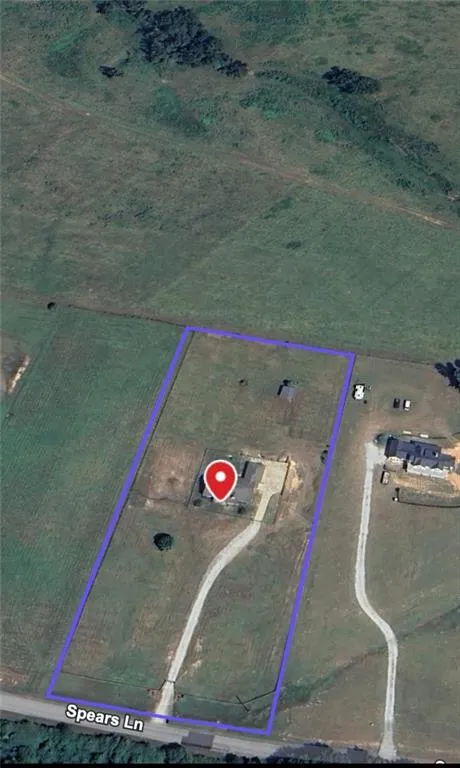 180 Spears Lane Mansfield, GA 30055