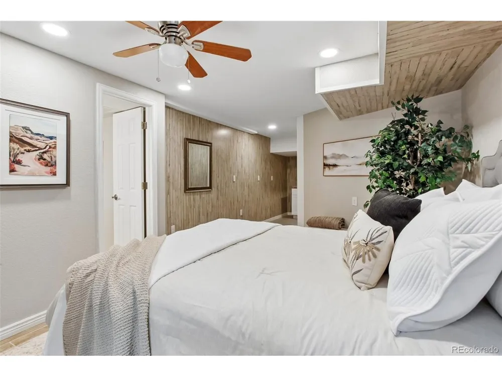 6065 Wadsworth Boulevard #B Arvada, CO 80003