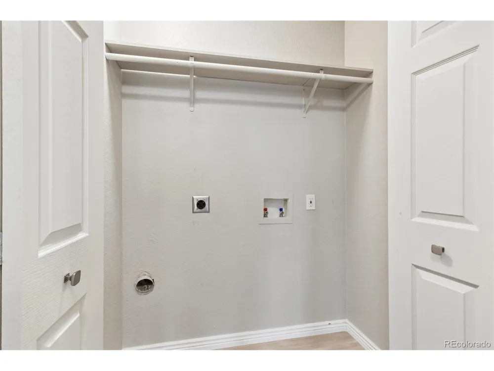 6065 Wadsworth Boulevard #B Arvada, CO 80003