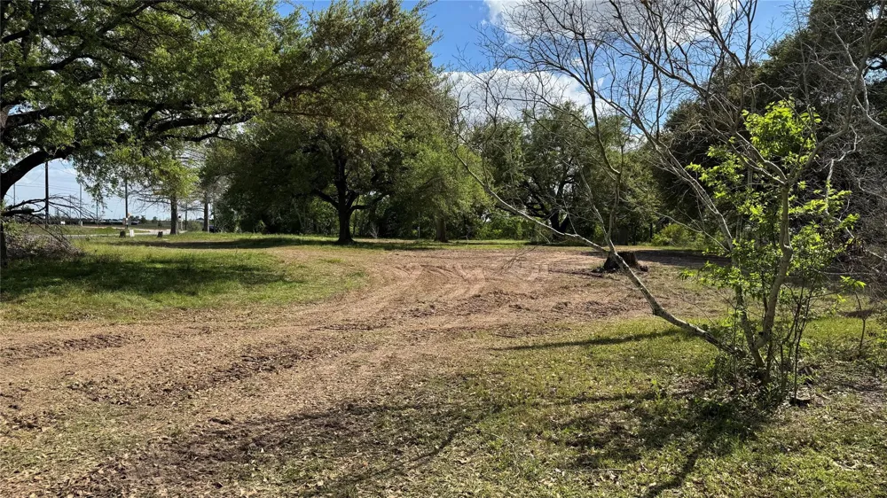7735 Katy Hockley Rd Katy, TX 77493