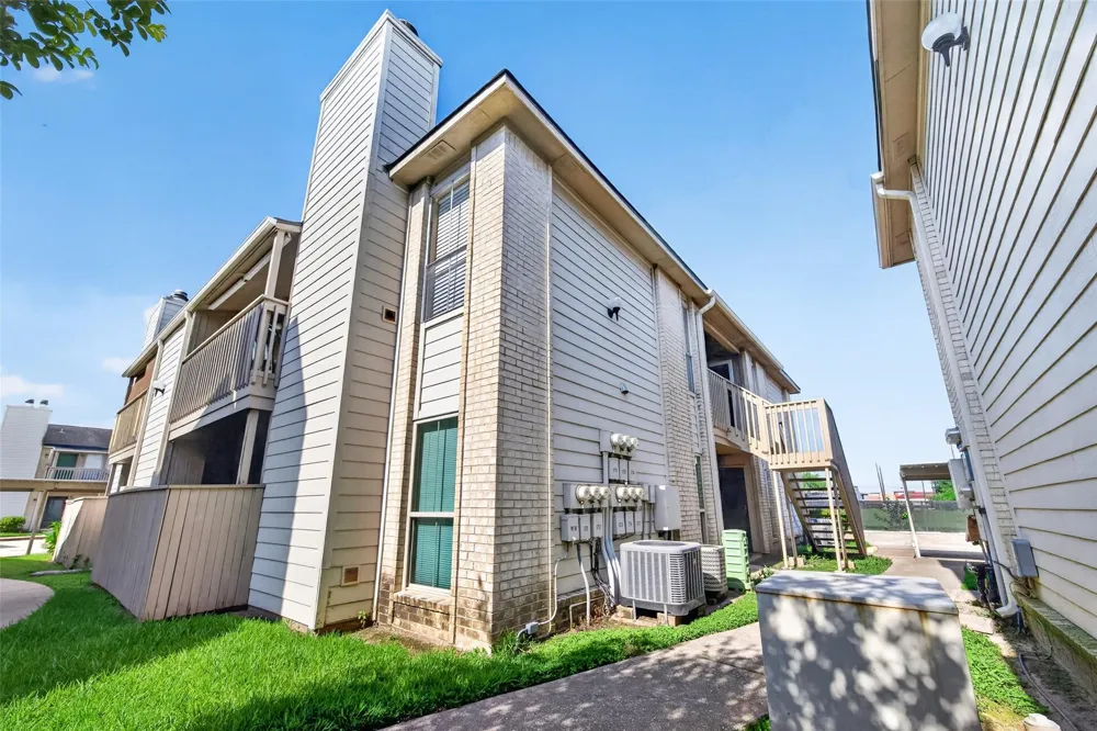 3919 Fairmont Parkway #171 Pasadena, TX 77504