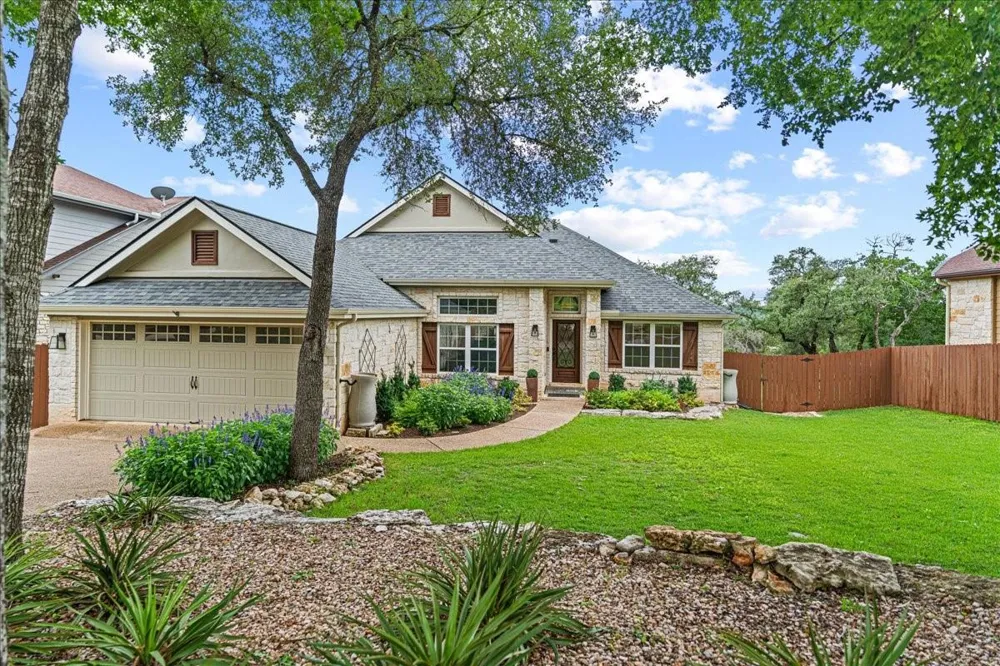 68 Brookhollow Drive Wimberley, TX 78676
