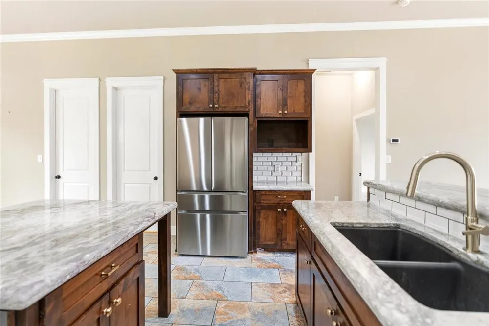 68 Brookhollow Drive Wimberley, TX 78676