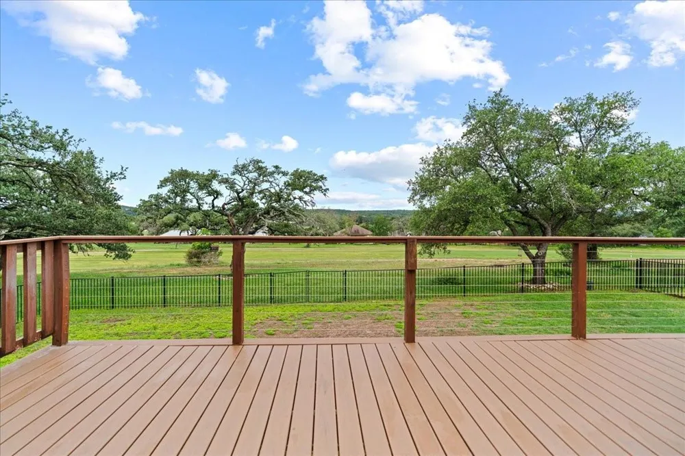 68 Brookhollow Drive Wimberley, TX 78676
