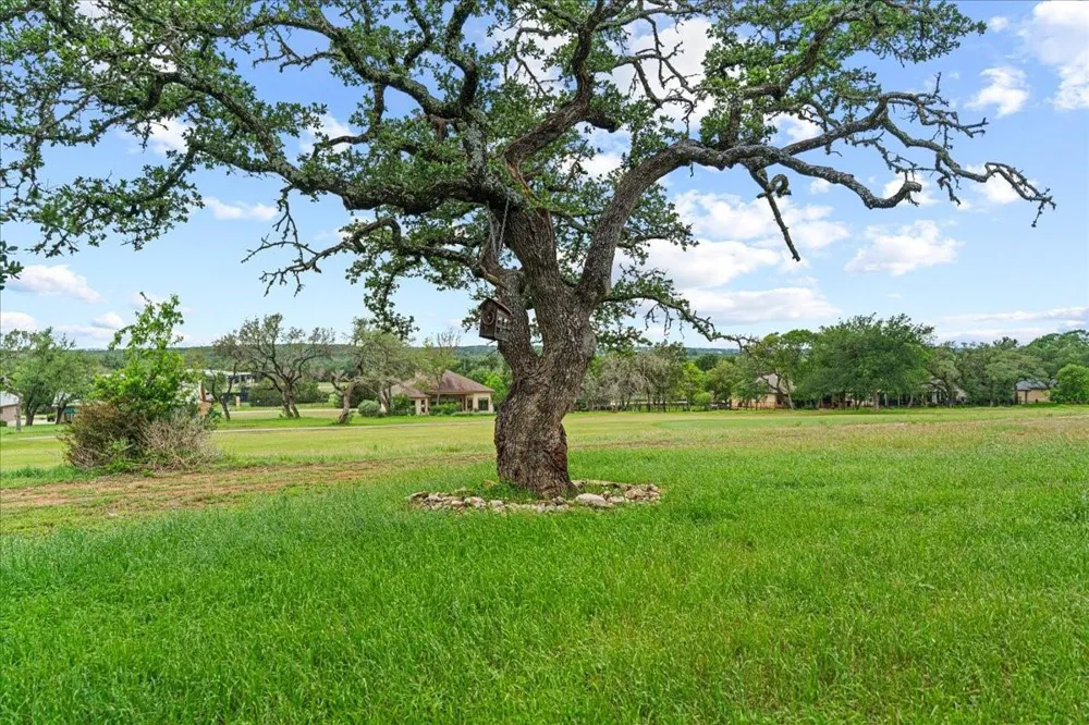 68 Brookhollow Drive Wimberley, TX 78676