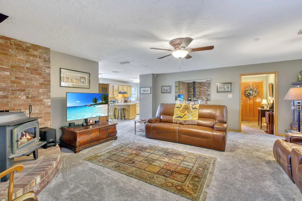 5350 Wiseman Road Midway, TX 75852