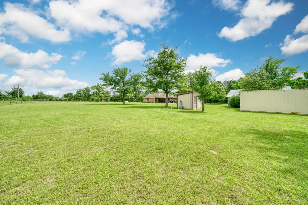 5350 Wiseman Road Midway, TX 75852