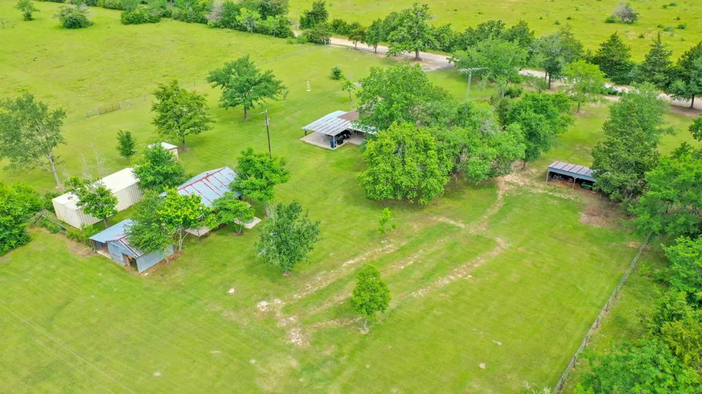 5350 Wiseman Road Midway, TX 75852