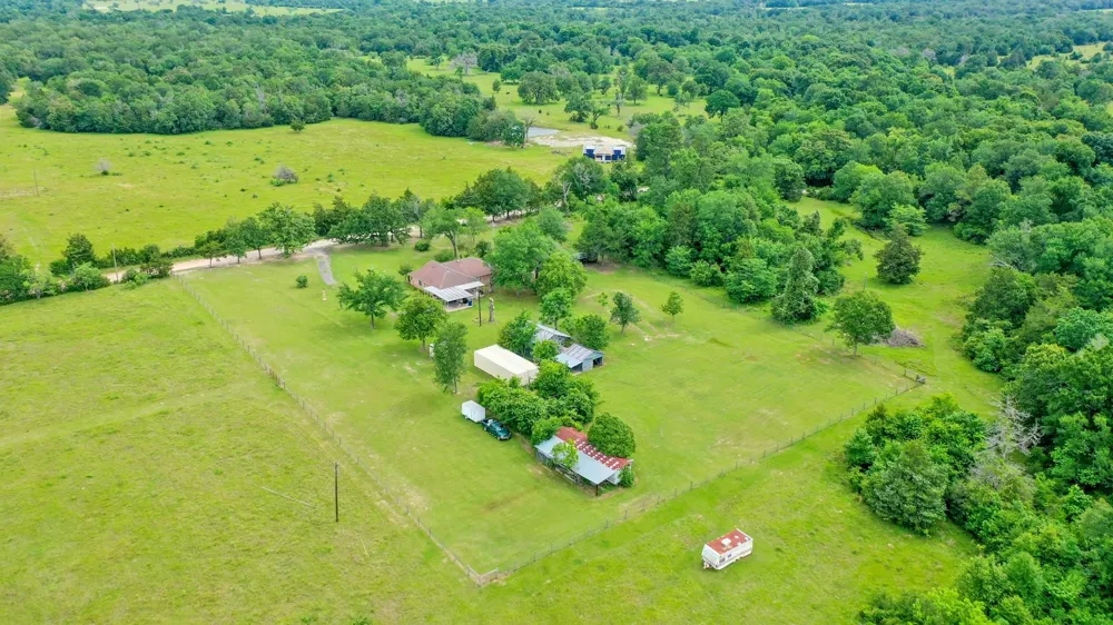 5350 Wiseman Road Midway, TX 75852