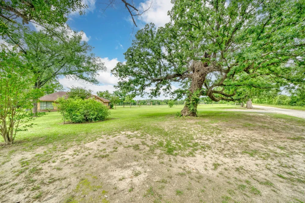 5350 Wiseman Road Midway, TX 75852
