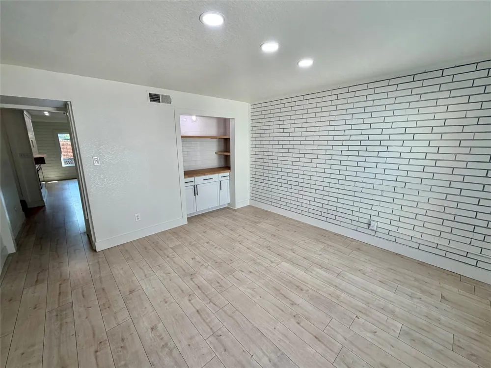 71 Cayenne Common Lake Jackson, TX 77566