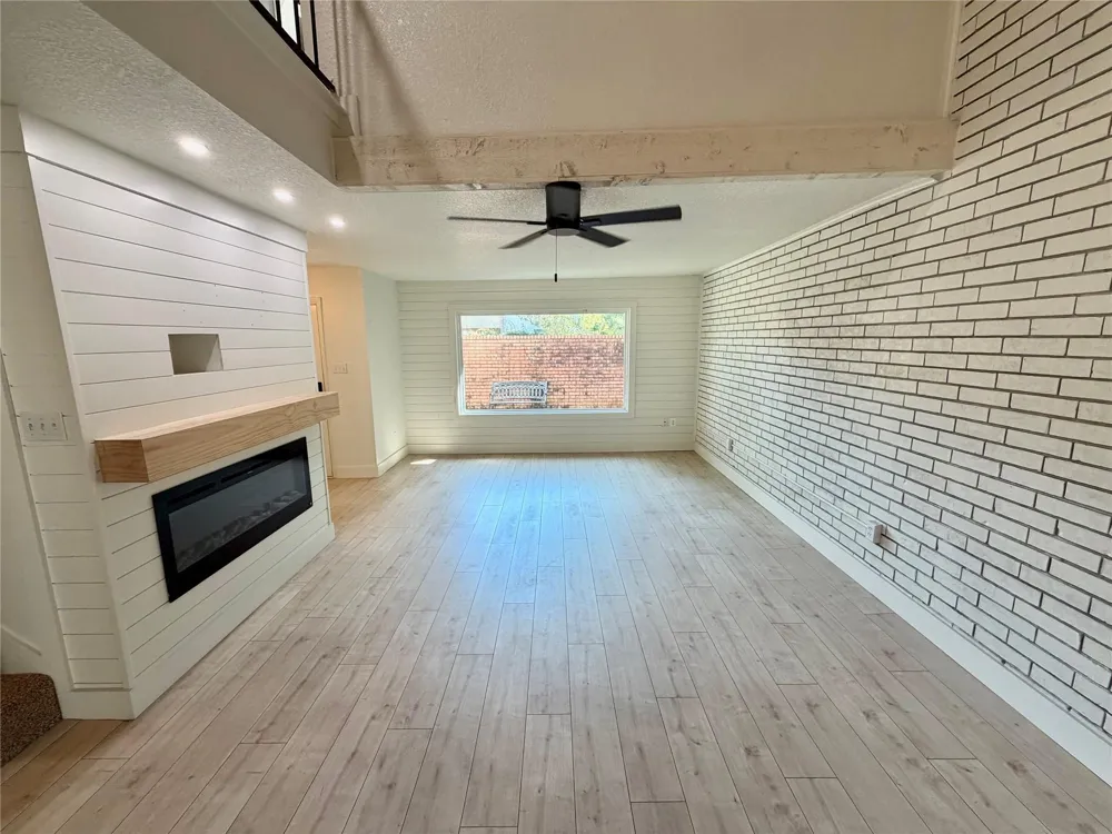 71 Cayenne Common Lake Jackson, TX 77566