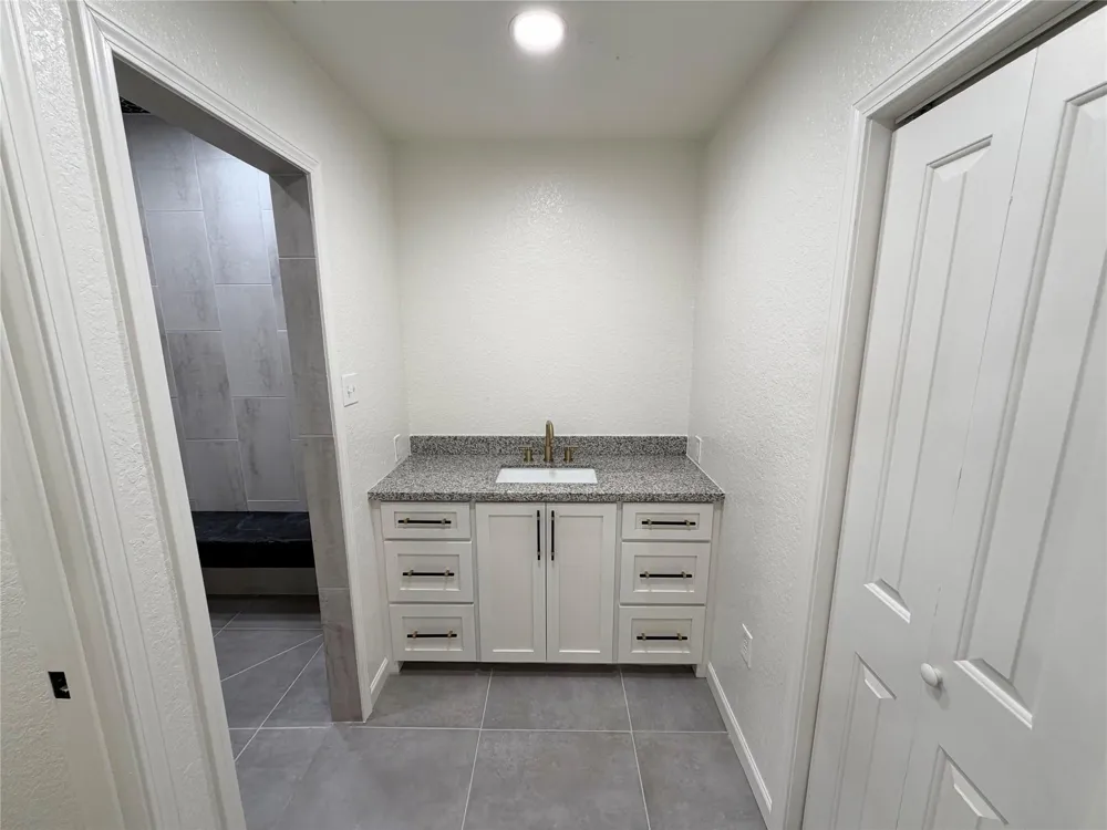 71 Cayenne Common Lake Jackson, TX 77566