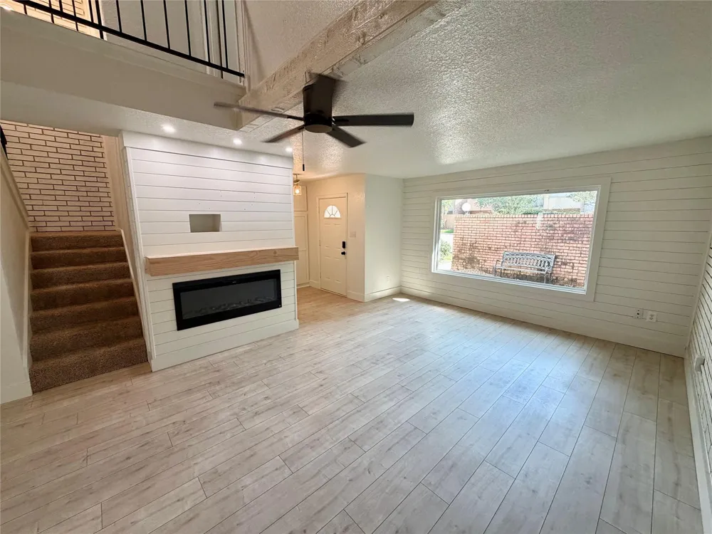 71 Cayenne Common Lake Jackson, TX 77566