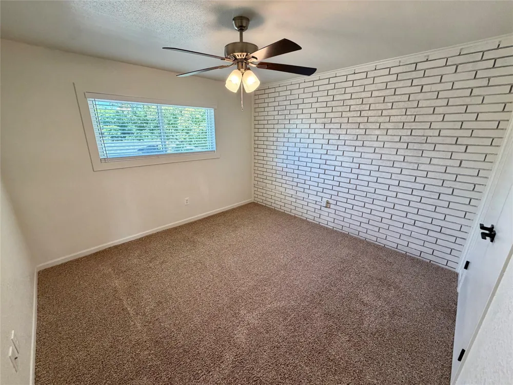 71 Cayenne Common Lake Jackson, TX 77566