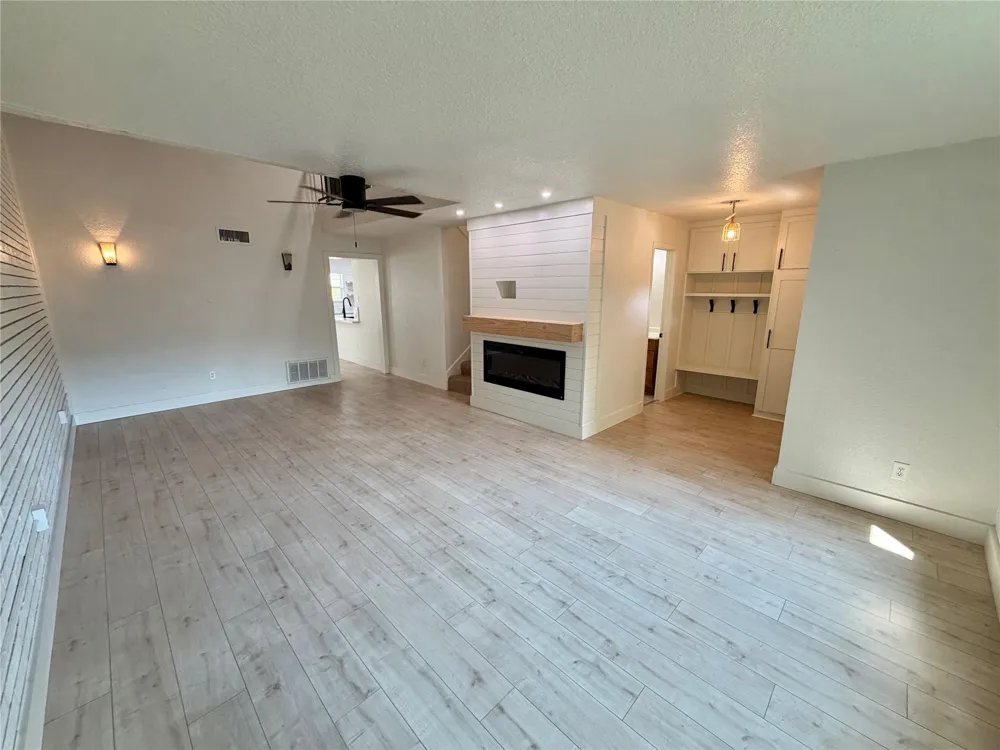 71 Cayenne Common Lake Jackson, TX 77566