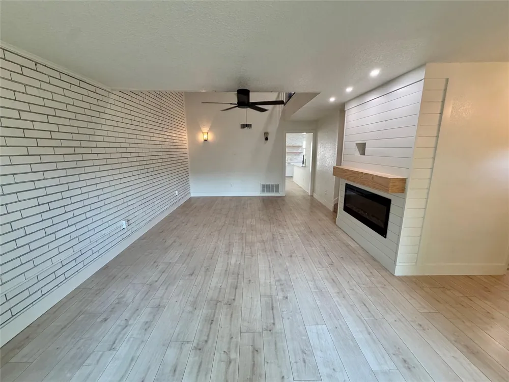 71 Cayenne Common Lake Jackson, TX 77566